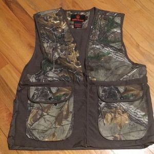 Game winner hunting vest